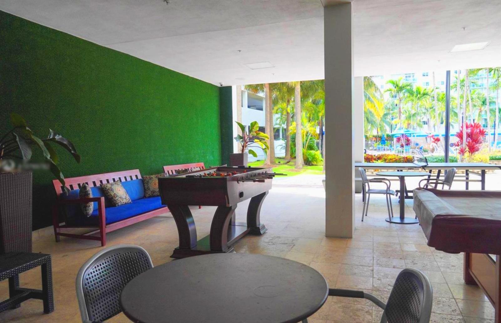 Sunny Isles Condo Resort ไมอามีบีช ภายนอก รูปภาพ