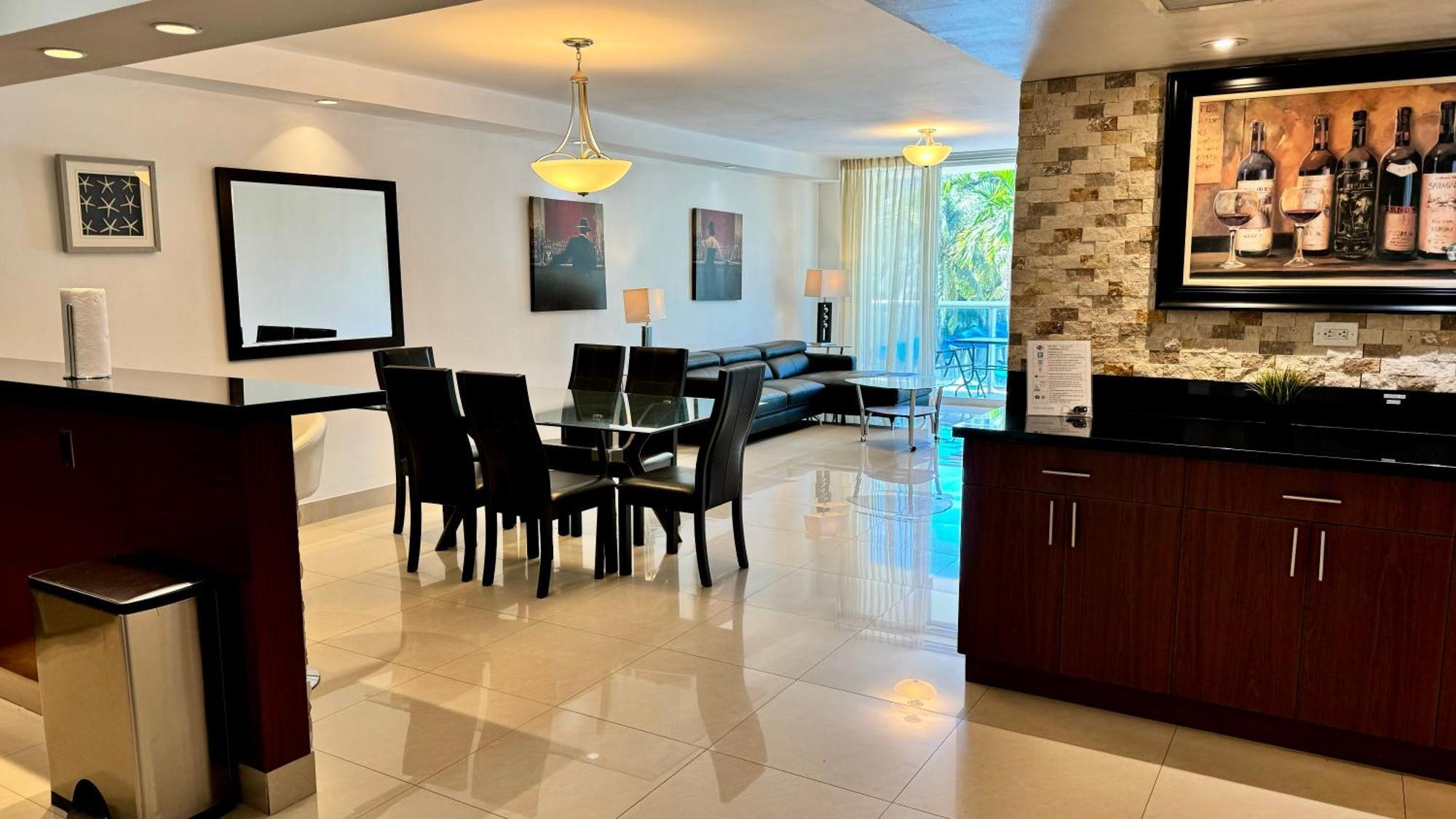 Sunny Isles Condo Resort ไมอามีบีช ภายนอก รูปภาพ