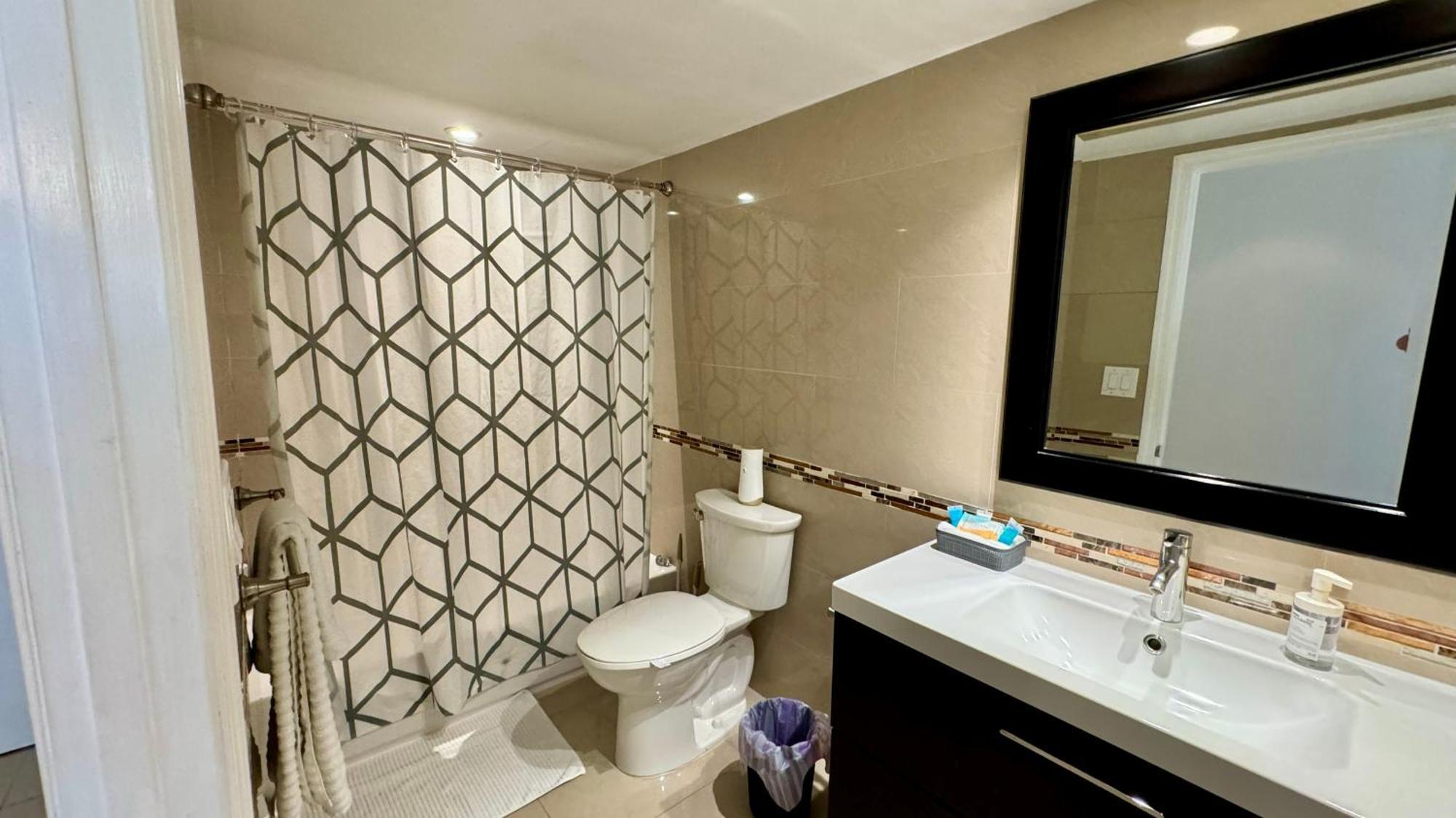 Sunny Isles Condo Resort ไมอามีบีช ภายนอก รูปภาพ